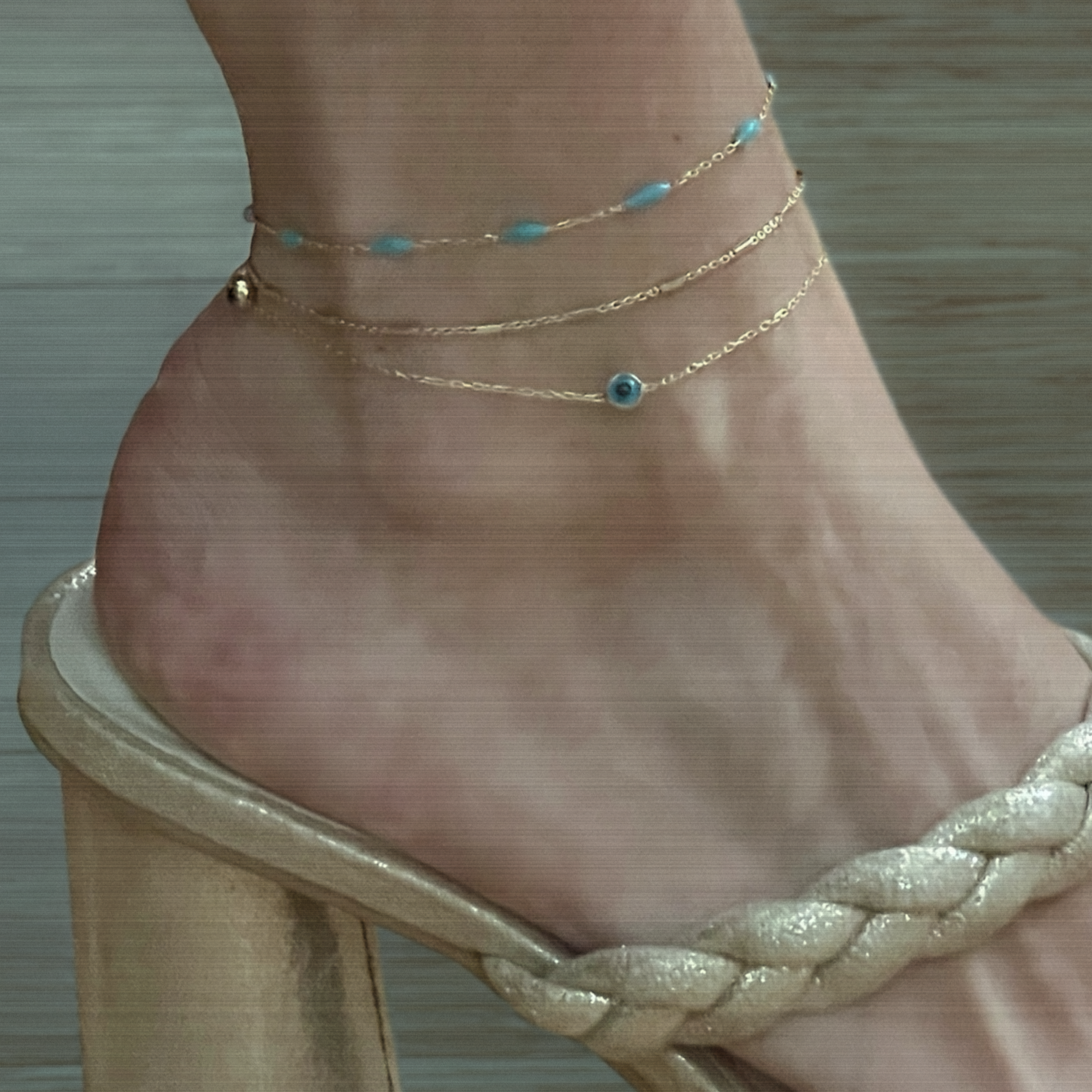 THE AQUA ENAMAL ANKLET