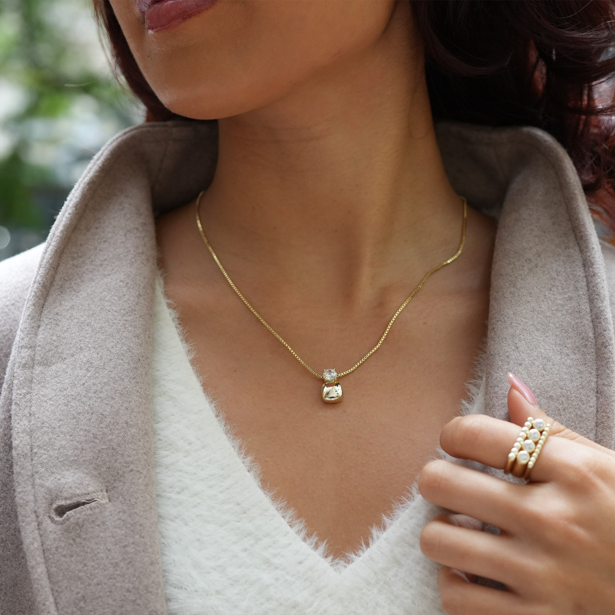 THE SCARLETTE SQUARE NECKLACE